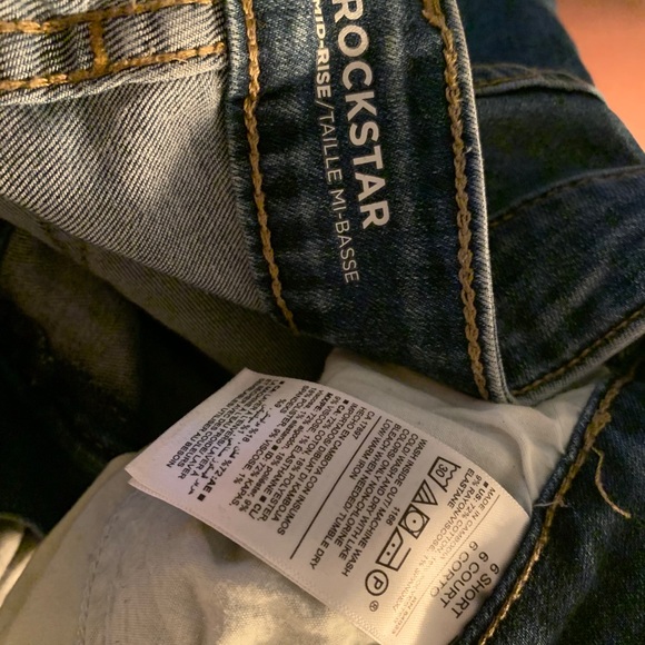 Old navy rockstar jeans - Picture 2 of 2
